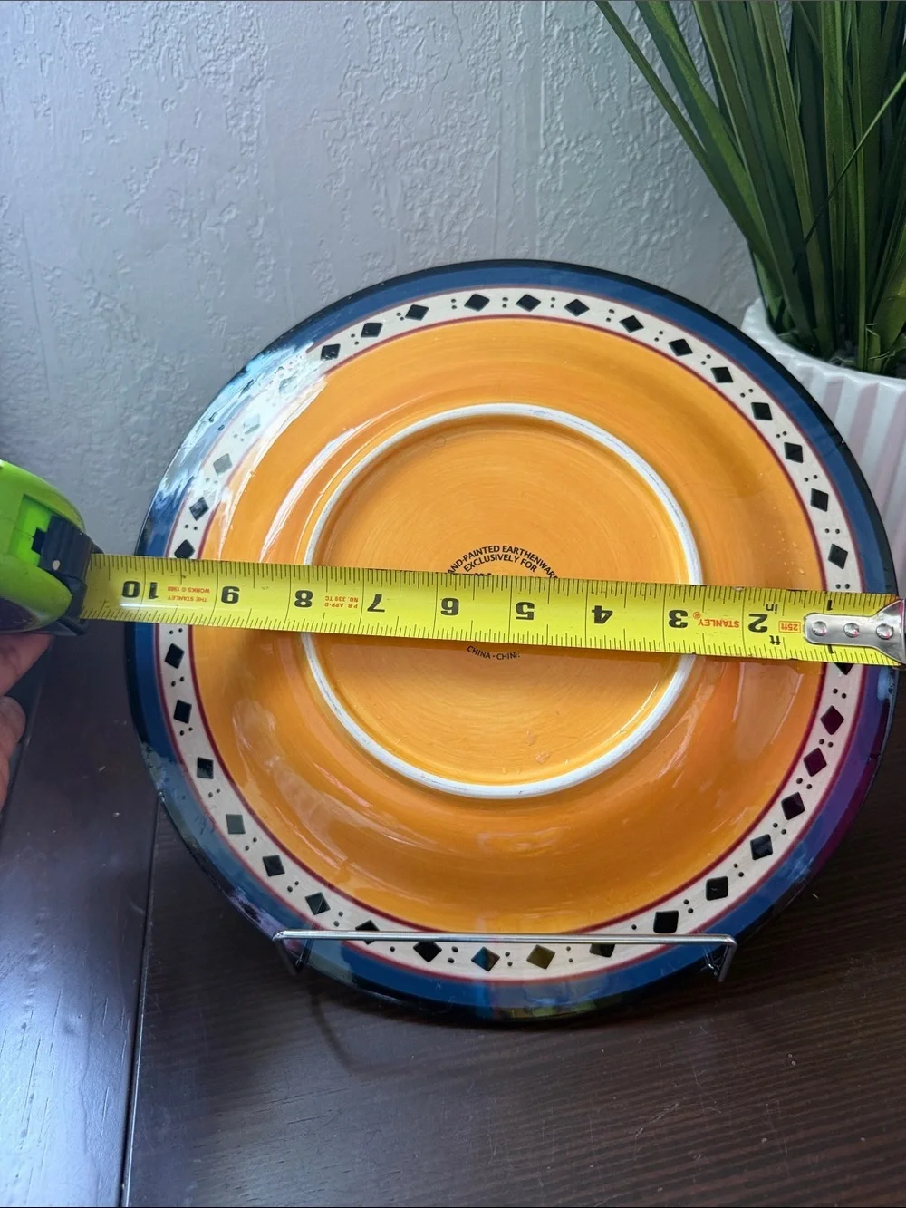 one Pier 1 Hand-Painted Floral Ceramic Dinner Plate - Orange Center